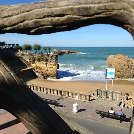 酒店 Iberia - Biarritz, Studio Flat, 2 Persons 比亚里茨
